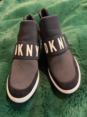 DKNY Black and White Logo Strap High-Top Slip-Ons